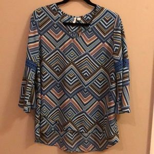 EST 1948 Geo pattern blouse